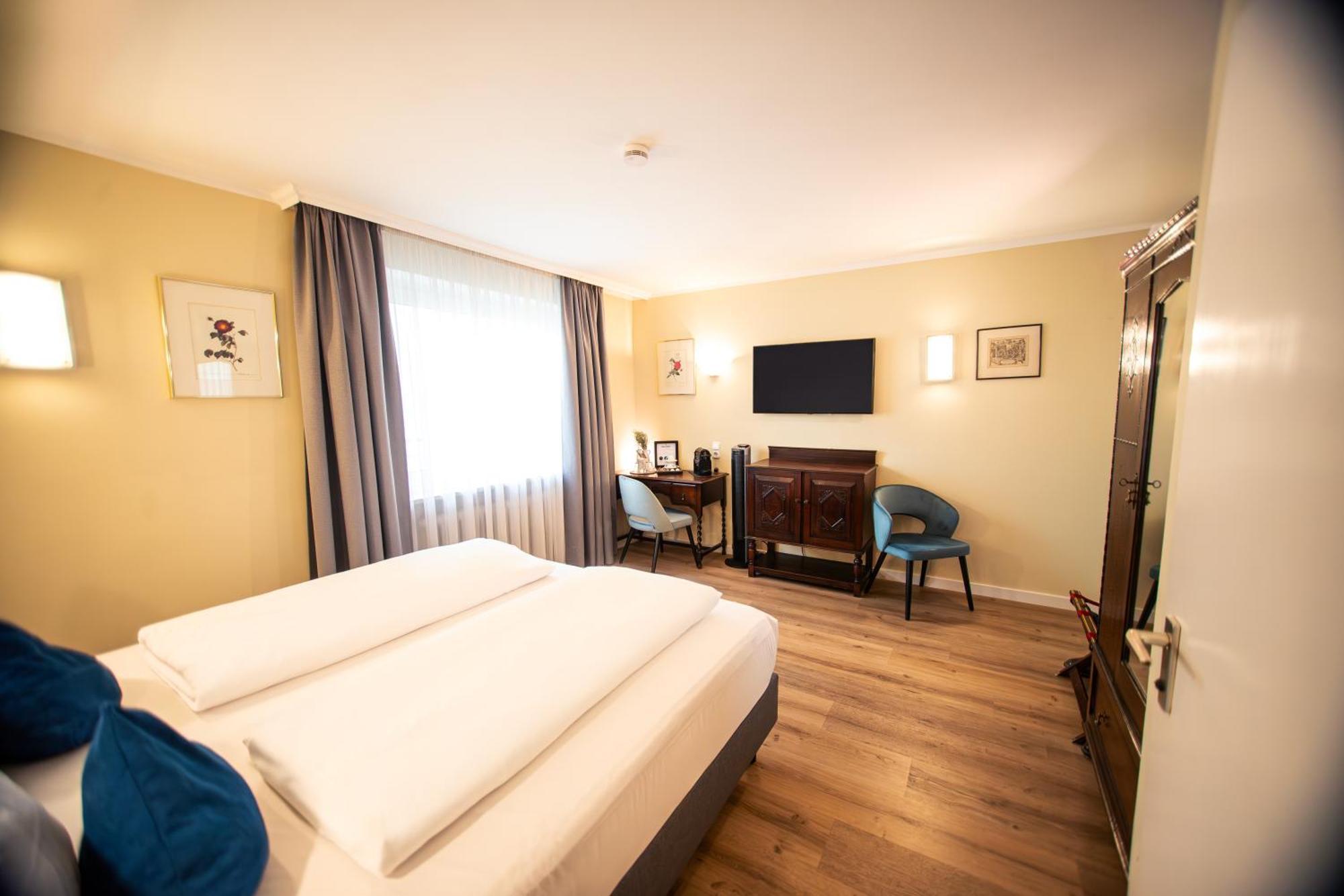 Hotel Altmuenchen By Blattl מראה חיצוני תמונה