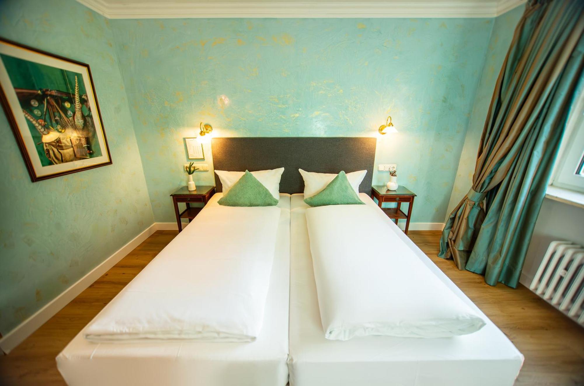 Hotel Altmuenchen By Blattl מראה חיצוני תמונה